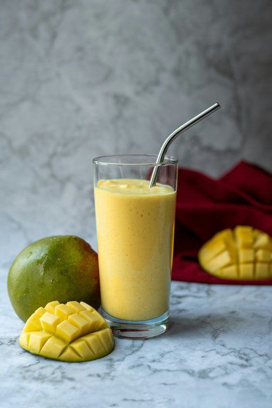 Goji Mango Smoothie with Cardamom