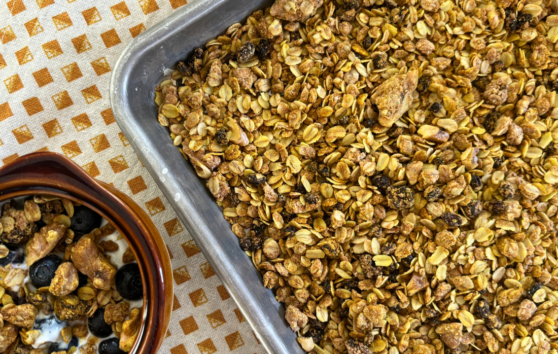 Homemade Currant & Walnut Granola